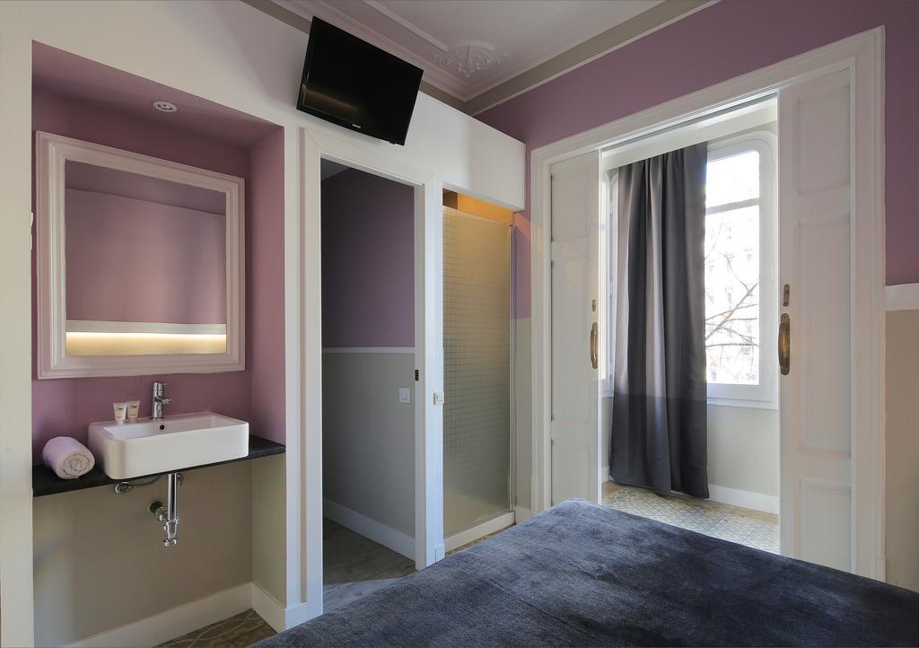 Hostal Medea Barcelona Quarto foto